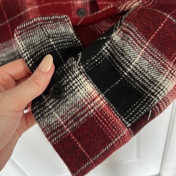 Pacsun Mens Flannel Button Down Shirt - Picture 4 of 4